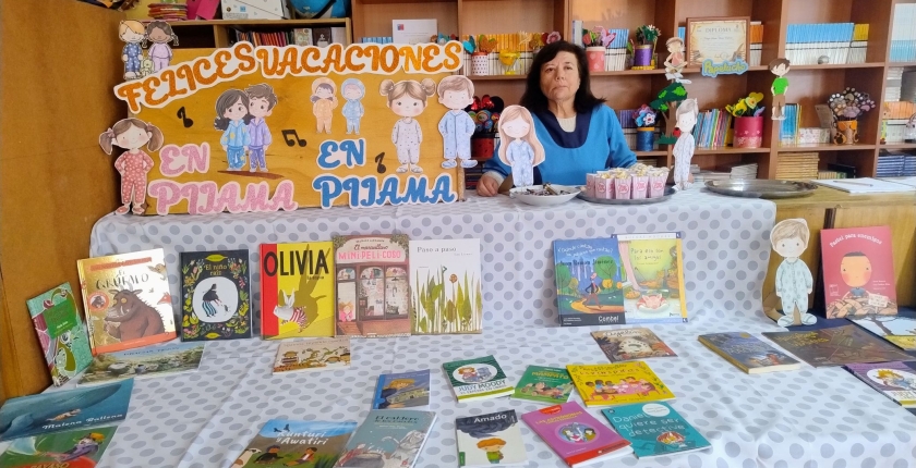 La BiblioCRA organiza una actividad de préstamos de libros